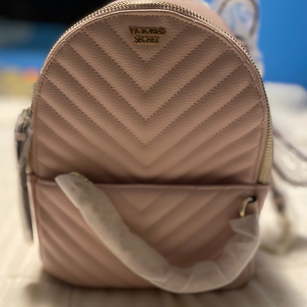 Victoria Secret Bags ! Dm For More Pics Super Cute